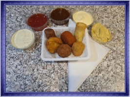 6 stuks. diverse mini hapjes